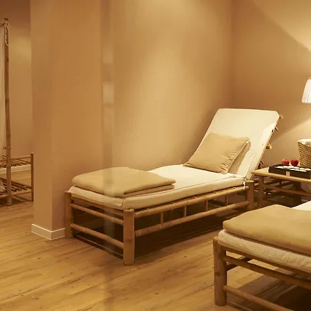 Biohotel St. Anna מלון 3*